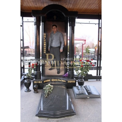 Элитный памятник №240 — ritualum.ru